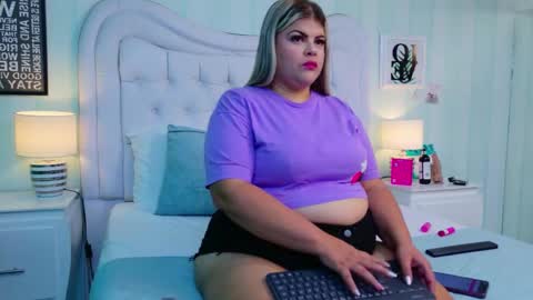 KimBrooks online show from 12.19.25