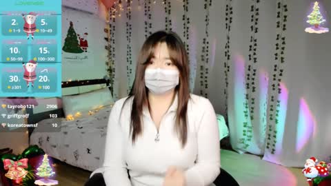 Snapshot of kimchi_02 chatting on 12.27.24 kimchi 02 online show from 12.27.24