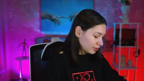 kimclarks online show from 11.21.25