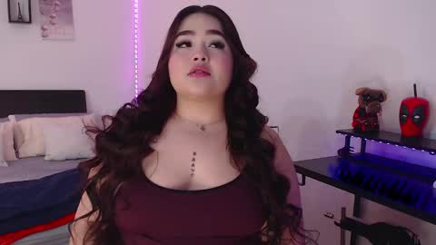 KimGeorgia online show from 01.29.25