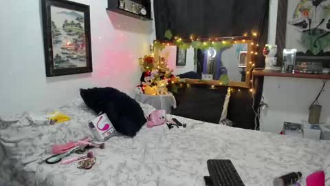 alejagodoy99 online show from 02.26.25