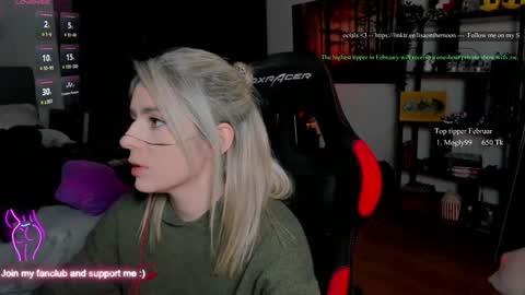 Wolfs Girl online show from 02.04.26