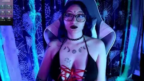   online show from 10.26.25