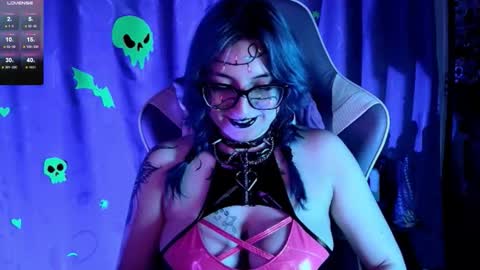   online show from 12.15.25