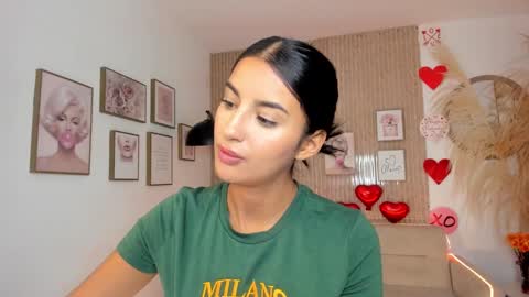 Snapshot of kimm_khalifa chatting on 02.20.25 Kim online show from 02.20.25