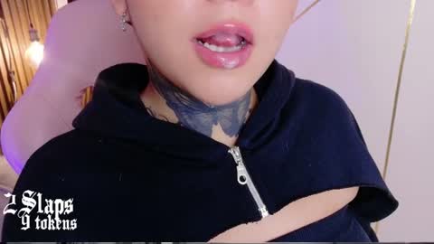     online show from 06.11.26