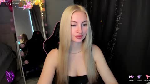 kimmy1_powell online show from 04.15.26