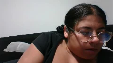 Snapshot of kimmy_kimmy_ chatting on 01.21.25 Kimmy online show from 01.21.25