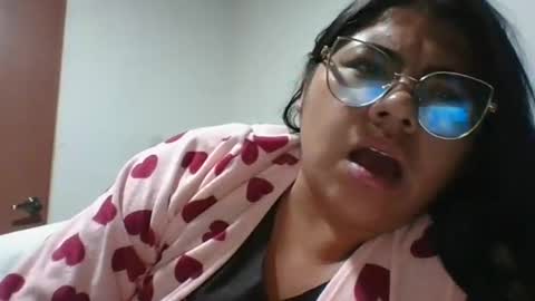 Snapshot of kimmy_kimmy_ chatting on 02.11.25 Kimmy online show from 02.11.25