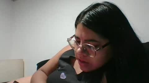 Snapshot of kimmy_kimmy_ chatting on 02.11.25 Kimmy online show from 02.11.25