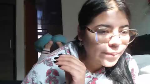 Snapshot of kimmy_kimmy_ chatting on 03.11.25 Kimmy online show from 03.11.25