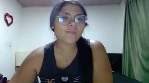 Snapshot of kimmy_kimmy_ chatting on 09.28.25 Kimmy online show from 09.28.25