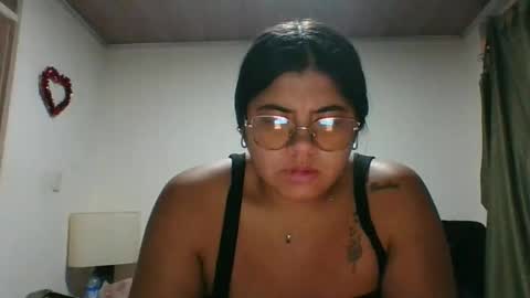 Snapshot of kimmy_kimmy_ chatting on 10.16.25 Kimmy online show from 10.16.25