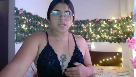 Snapshot of kimmy_kimmy_ chatting on 11.21.25 Kimmy online show from 11.21.25