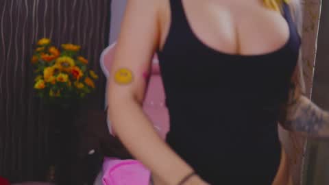 KimSkye online show from 02.21.25