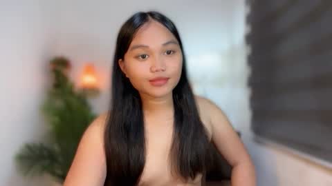Snapshot of kina_greyx chatting on 04.24.26 kina online show from 04.24.26
