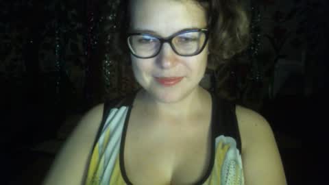 Snapshot of kindsweet chatting on 09.15.25 kindsweet online show from 09.15.25