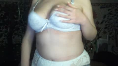 Snapshot of kindsweet chatting on 02.18.26 kindsweet online show from 02.18.26