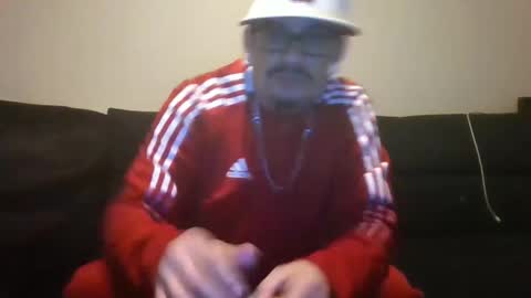 Snapshot of king761987 chatting on 09.18.25 king761987 online show from 09.18.25