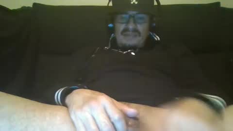 Snapshot of king761987 chatting on 09.23.25 king761987 online show from 09.23.25