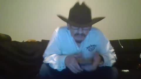 Snapshot of king761987 chatting on 09.27.25 king761987 online show from 09.27.25