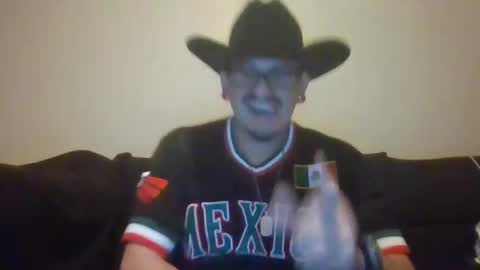 Snapshot of king761987 chatting on 09.29.25 king761987 online show from 09.29.25