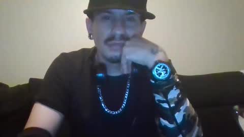 Snapshot of king761987 chatting on 10.07.25 king761987 online show from 10.07.25