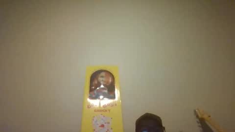 Snapshot of king761987 chatting on 10.12.25 king761987 online show from 10.12.25