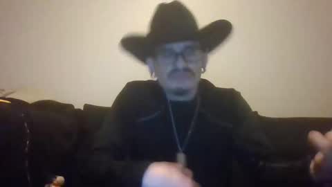 Snapshot of king761987 chatting on 11.10.25 king761987 online show from 11.10.25