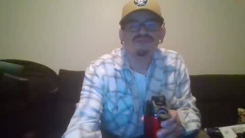 Snapshot of king761987 chatting on 11.11.25 king761987 online show from 11.11.25