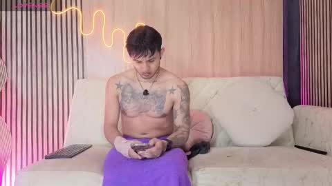 Snapshot of kingbrakly chatting on 12.02.25 Dani online show from 12.02.25