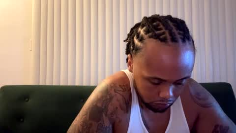 Snapshot of kingdabiggest chatting on 09.23.25 KingDaBiggest online show from 09.23.25