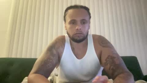 Snapshot of kingdabiggest chatting on 11.16.25 KingDaBiggest online show from 11.16.25