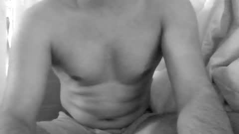 Snapshot of kingindisguise69 chatting on 01.29.25 kingindisguise69 online show from 01.29.25