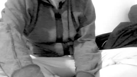 Snapshot of kingindisguise69 chatting on 02.06.25 kingindisguise69 online show from 02.06.25