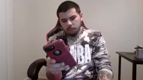 Snapshot of kingjames0627 chatting on 02.05.25 James online show from 02.05.25