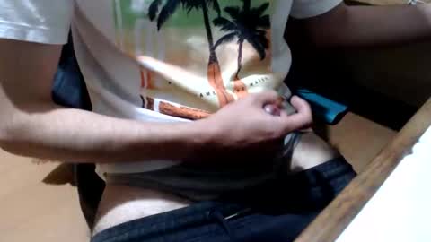 Snapshot of kingjh2 chatting on 11.08.25 kingjh2 online show from 11.08.25