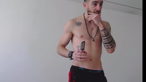 Snapshot of kingkarlos_ chatting on 12.19.24 KingKarlos online show from 12.19.24