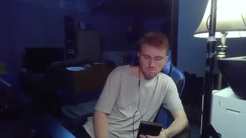 Snapshot of kingoffootfetish chatting on 12.05.24 Master  King Tommy online show from 12.05.24