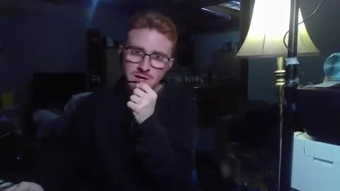 Snapshot of kingoffootfetish chatting on 02.05.25 Master  King Tommy online show from 02.05.25