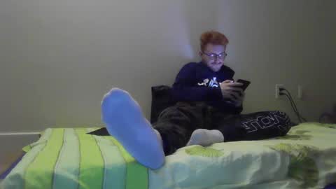 Snapshot of kingoffootfetish chatting on 02.11.25 Master  King Tommy online show from 02.11.25