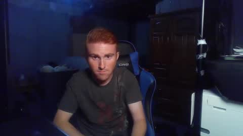 Snapshot of kingoffootfetish chatting on 09.18.25 Master  King Tommy online show from 09.18.25