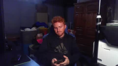 Snapshot of kingoffootfetish chatting on 09.30.25 Master  King Tommy online show from 09.30.25
