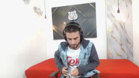 KING  online show from 04.02.26