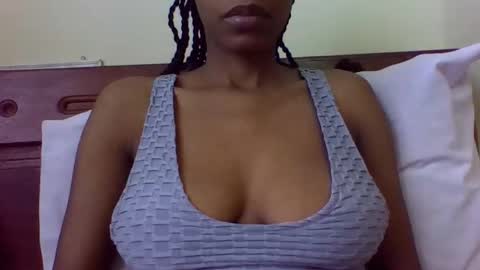 Snapshot of kingrena chatting on 05.07.26 Rena-sexy online show from 05.07.26