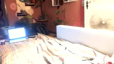 Snapshot of kinky_anal chatting on 12.04.25 Josh online show from 12.04.25