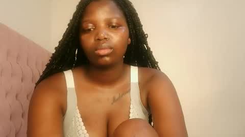 Snapshot of kinky_lola1 chatting on 03.03.26 Lola online show from 03.03.26