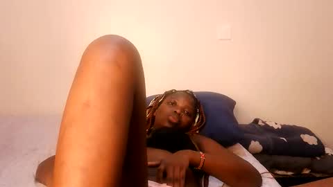 Snapshot of kinky_lola1 chatting on 03.14.26 Lola online show from 03.14.26