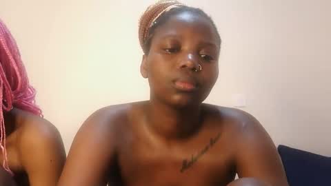 Snapshot of kinky_lola1 chatting on 03.18.26 Lola online show from 03.18.26