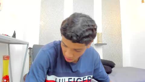 Snapshot of kinky_spice69 chatting on 09.20.25   online show from 09.20.25